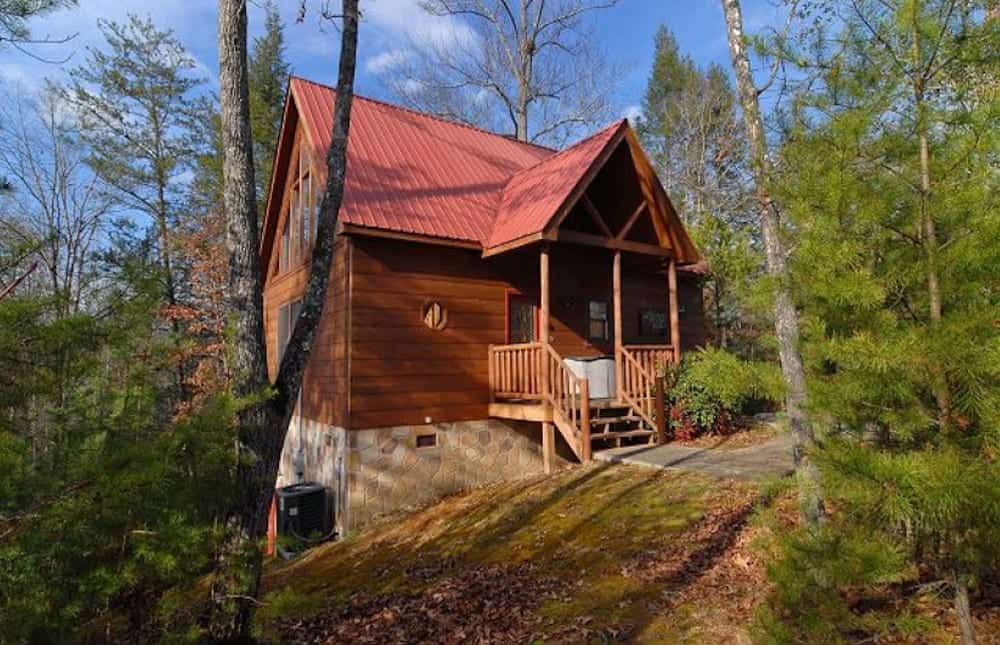 MAKE YOUR FAMILY HOLIDAY SPECIAL WITH GATLINBURG CABIN RENTAL